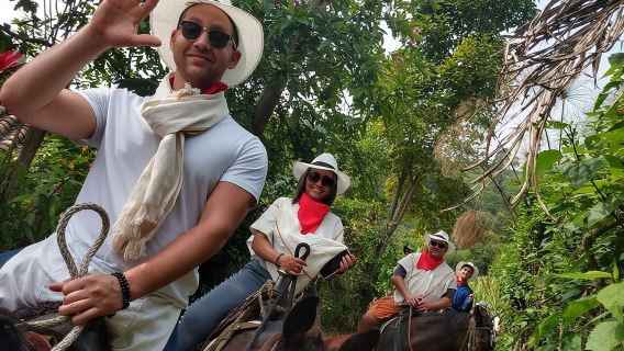 Tour Cabalgata