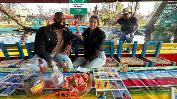 ทัวร์เรือเม็กซิโกซิตี้พร้อมอาหารและเครื่องดื่มไม่อั้น พร้อมสิทธิ์ขึ้นเรือก่อนใคร