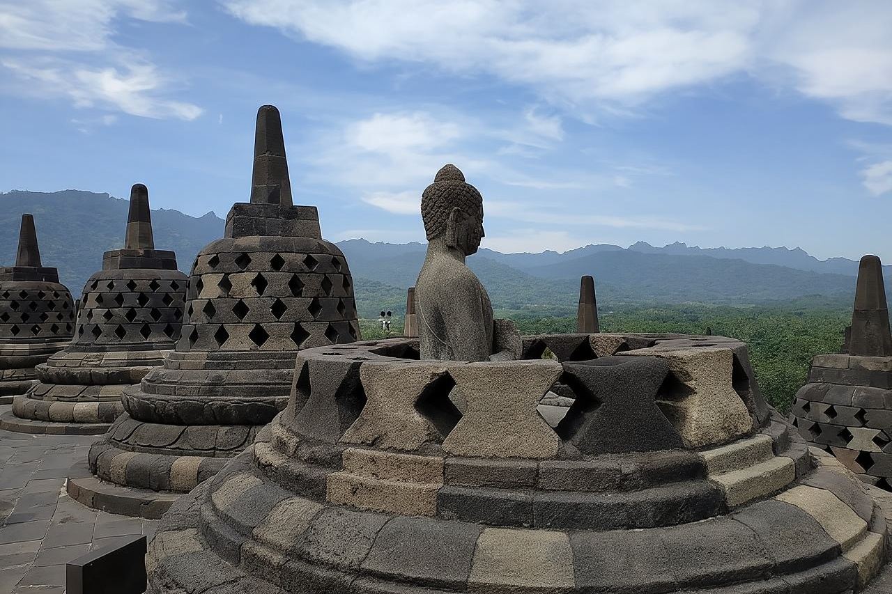 Tour Xe Jeep Merapi - Đền Borobudur Xe Riêng - Đền Prambanan