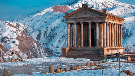 Exploring Noratuskachakar: A 1-day tour to Gegard Ghani Temple and Lake Sevan