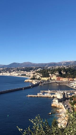 French Riviera panoramic 1-day tour: Cannes + Antibes Centre Ville + Eze village + Monaco