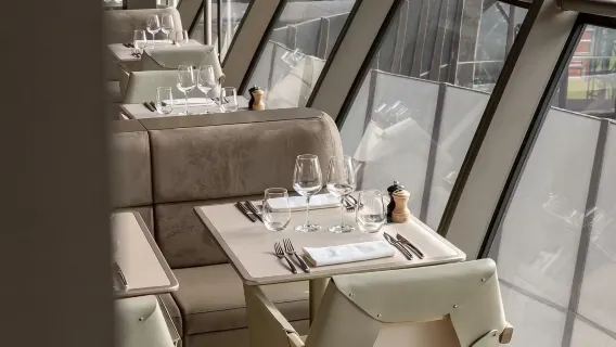 Cena al Ristorante Madame Brasserie, Torre Eiffel, Parigi [Esperienza gastronomica/Torre Eiffel]