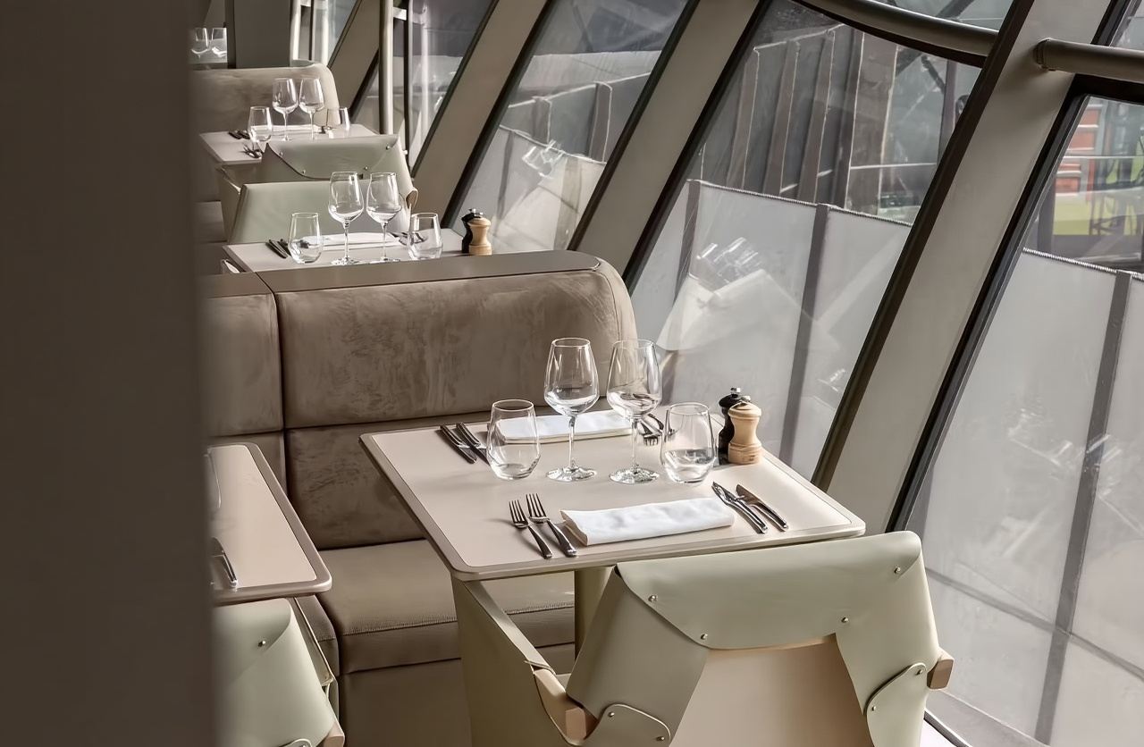 Makan malam di Madame Brasserie, Menara Eiffel Paris [Pengalaman Kuliner/Menara Eiffel]