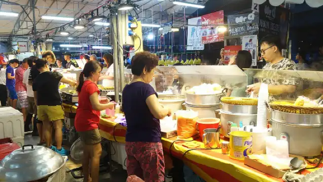 Singapore Street Food Tour with a Local: A Feast for Foodies 100% Personalized