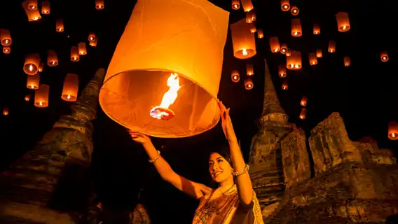 清邁天燈節半日遊【2025 預售！梅州大學會場 萬人水燈節】