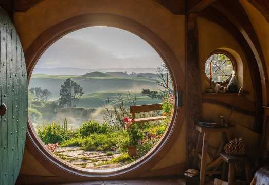 Ex Auckland: Hobbiton & Rotorua Māori Village w Hangi Lunch