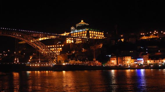 Porto: Tour guidati in e-bike a Porto e Gaia