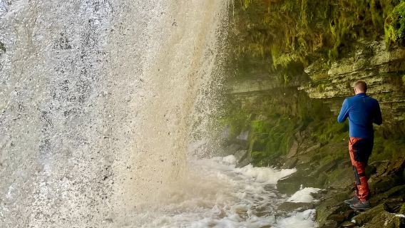 Tallinn: tour a piedi della città vecchia e cascata di Jägala
