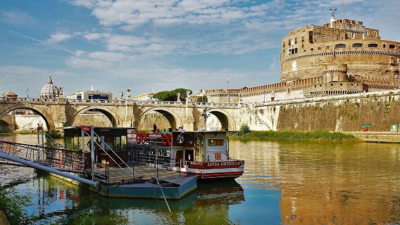 Рим: экскурсия на большом автобусе с остановками и речной прогулкой на катере