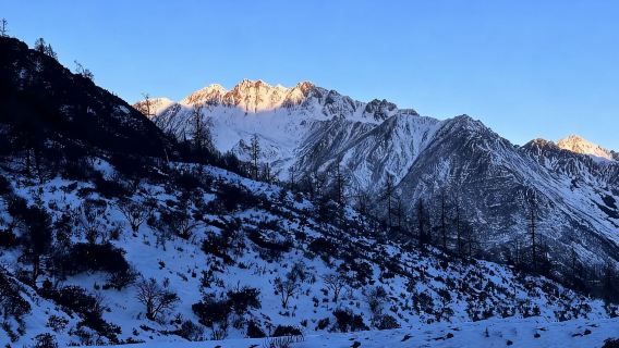 Chengdu Jiujiahai · Berkhemah Semalaman[Mata Zamrud Barat Sichuan + Pengalaman Mendalam 2 Hari + Pergi-Balik Chengdu]