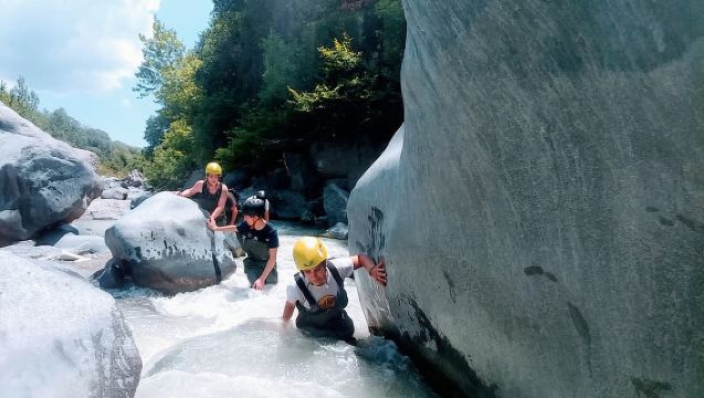 Motta Camastra: River Trekking Tour in the Alcantara Gorges