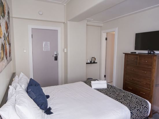Hotel Waterloo & Backpackers Room Type - Double Room with Private Bathroom