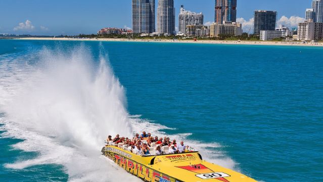 Speedboat Sightseeing Adventure of Miami