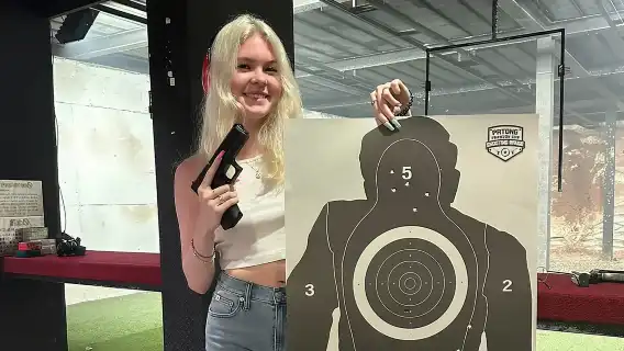 普吉島芭東步行街射擊場 paragon真槍靶場實彈射擊