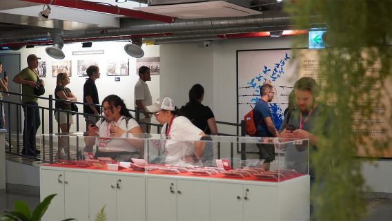 Dari Seoul: DMZ Tour dan Dewan Pengalaman Korea Utara