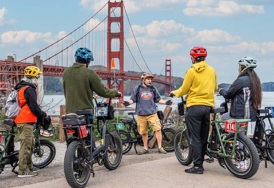 サンフランシスコ：ツール・ド・サンフランシスコ（電動バイクツアー