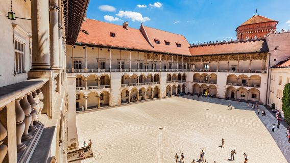 Skip-the-Line Wawel Castle Chambers Private Tour