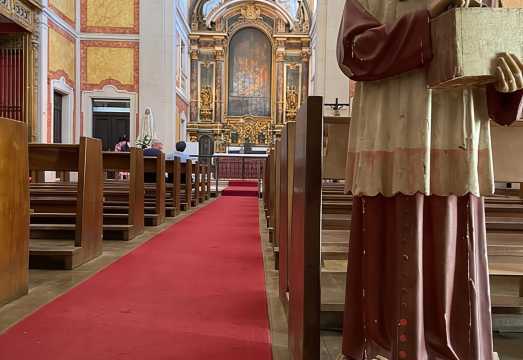 Lisbon: Tower of Saint George's Castle Church Ticket & Drink