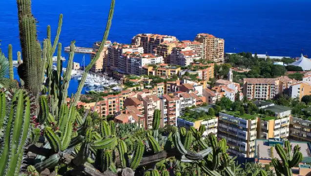 Tour of the French Riviera in one day