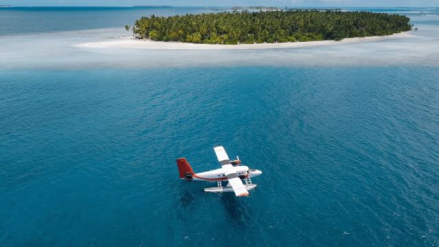 Pemandu pelancong di seluruh Maldives / Penterjemah perniagaan / Perkhidmatan tersuai peribadi / Lawatan bebas dengan sambutan tempatan