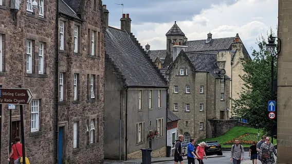 Stirling Castle, Loch Lomond and Outlander from Glasgow 