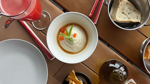 Secret Food Tours: Dubai mall and Burj Khalifa Day Tours 4
