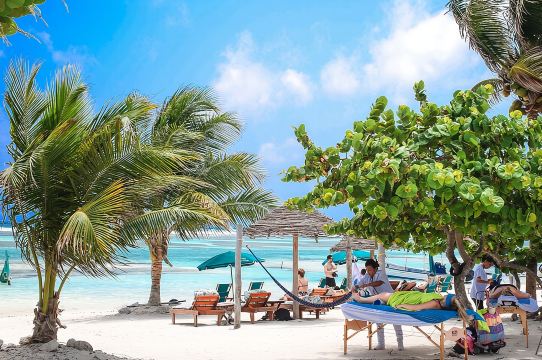 Pase VIP Beach Break Todo Incluido en Nacional Beach Club