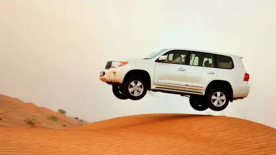 杜拜沙漠一日遊【市區飯店接駁+騎駱駝體驗+營地晚餐+表演】