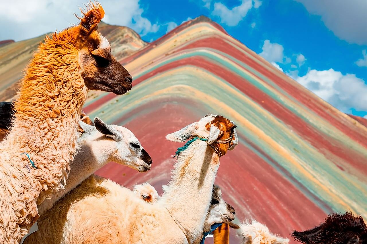 Excursion to Rainbow Mountain Full Day Optional Red Valley