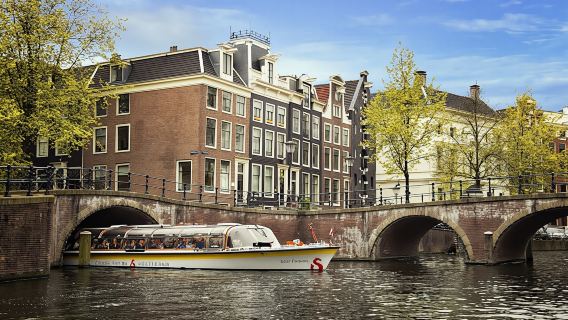Crucero por los canales de Ámsterdam desde el Rijksmuseum
