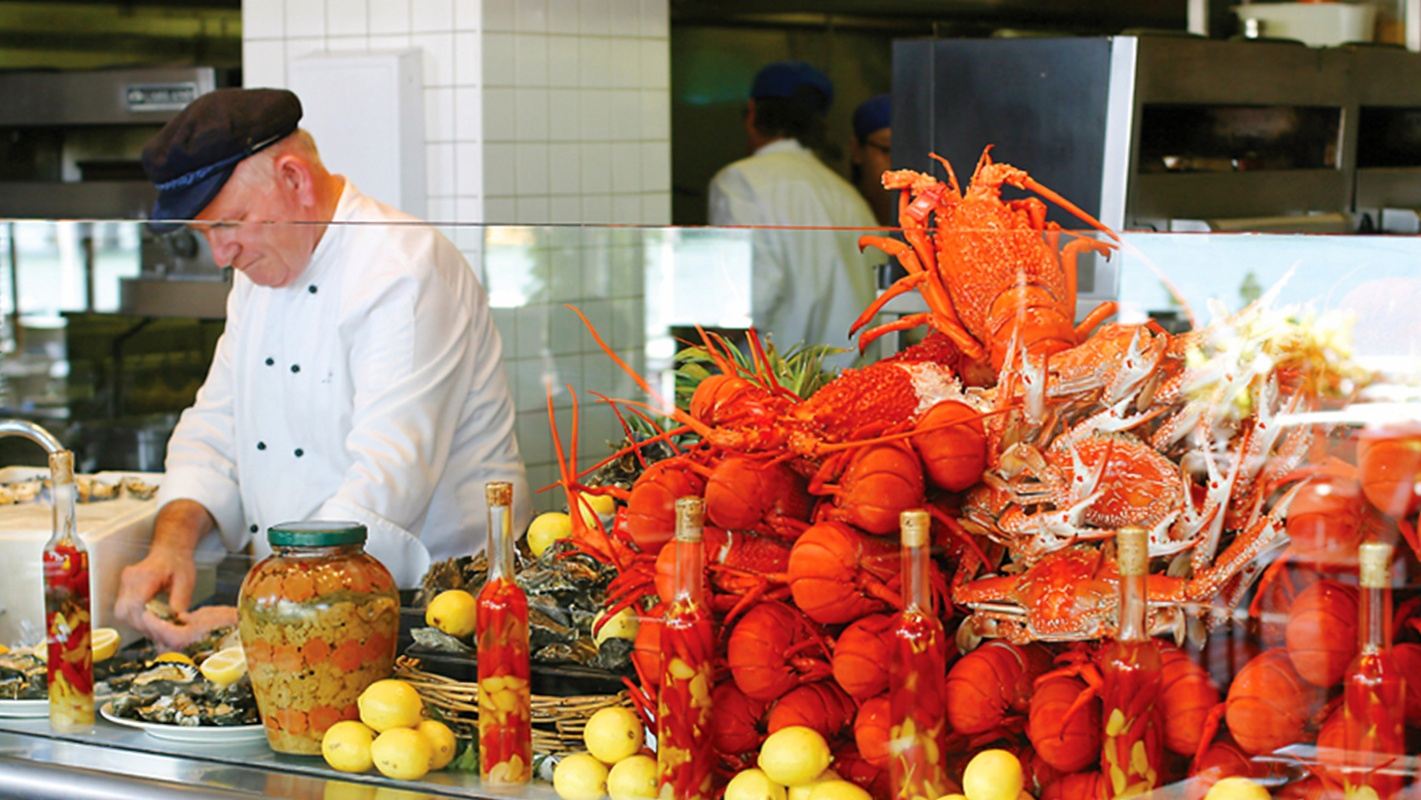 ร้านอาหาร Nicks Seafood Restaurant ที่ดาร์ลิงฮาร์เบอร์ ซิดนีย์ [วิวท่าเรือสวยงาม + มีแพ็กเกจอาหารทะเลล็อบสเตอร์ออสเตรเลียและอื่นๆ ให้เลือก + มื้อกลางวัน/มื้อค่ำ/ดาร์ลิงฮาร์เบอร์]