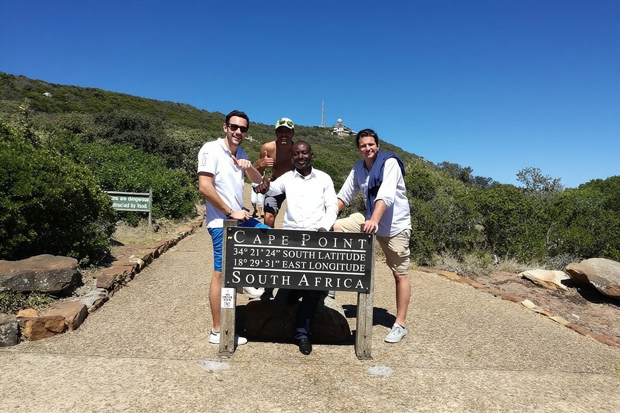 ทัวร์ส่วนตัวเต็มวันแหลมกู๊ดโฮปและหาดโบลเดอร์พร้อมเพนกวิน