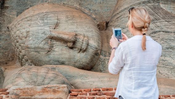Negombo/ Colombo: All Inclusive Sigiriya & Polonnaruwa Day