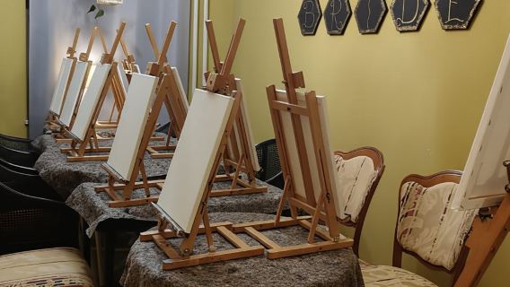 Осиек: Мастерская красок и вина