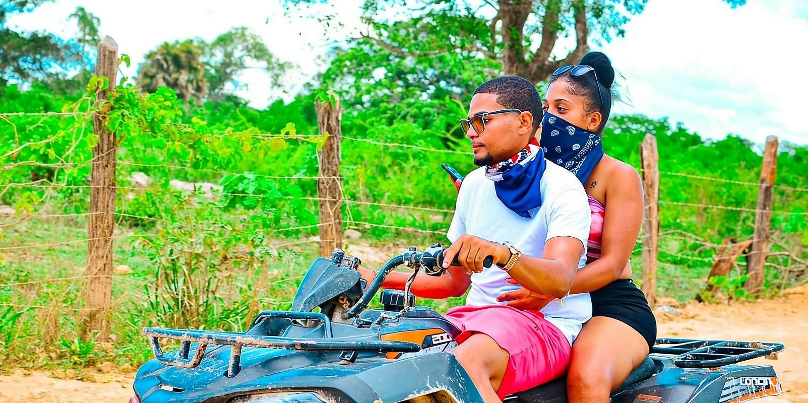 Da Miches: Round Mountain e tour in quad alla Rice Factory