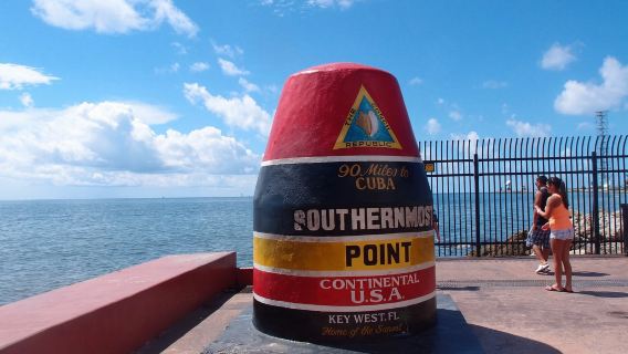 Tour 1 ngày đảo Key West (thăm nhà của Hemingway)