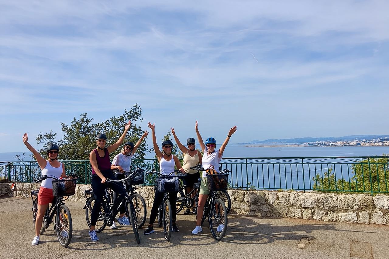 Tour in bici elettrica dei punti salienti della città di Nizza