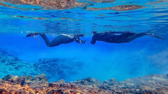 Plongée en apnée entre les continents à Silfra
