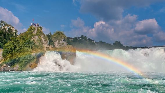 Morning group tour to Rhine falls