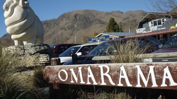 Mount Cook one-day tour with 3 hours of free exploration | English Small Group Queenstown Round-trip