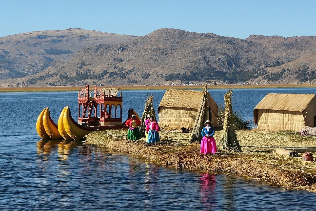 Lake Titicaca Tour in Puno, Peru (Uros and Taquile Islands)