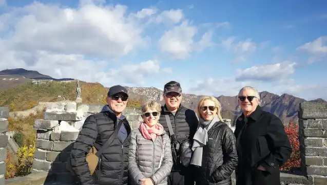 小團體旅遊：慕田峪長城、頤和園和鳥巢