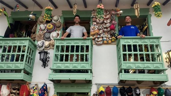 Medellín: Turibus City Tour dalam bahasa Sepanyol