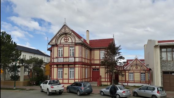 智利全境 陪同旅遊翻譯 展會翻譯 當地自由行地接 接機 （可私人定制）