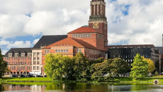 Selbstgeführte Audiotour durch Kiel: Erkunden Sie diesen historischen Hafen