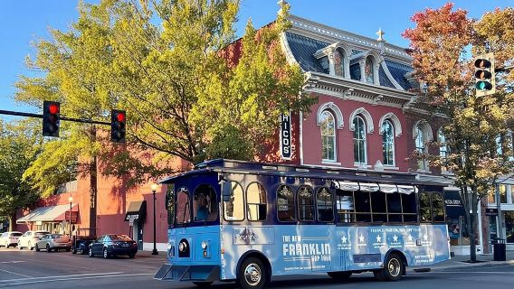 Franklin Hop-On Hop-Off Sightseeing Tour with Live Narration