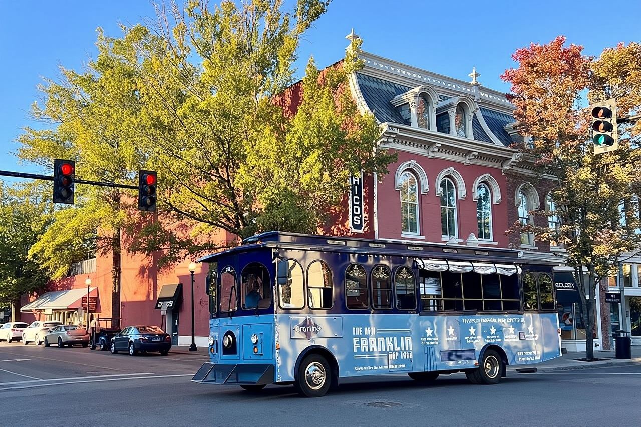  Franklin Hop-On Hop-Off Sightseeing Tour with Live Narration