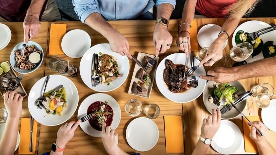 Darwin's Culinary Delights, Street Art and Sightseeing Private Tour