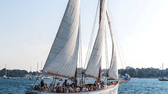 Newport: Paseo en goleta