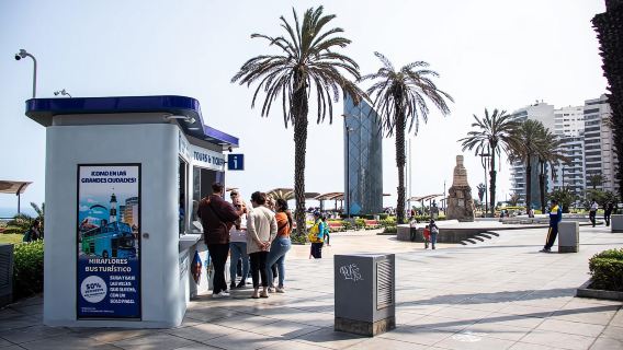 Sali e scendi sull'autobus a Miraflores